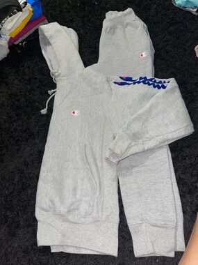 Champion Women’s Hoodie & Jogger Set